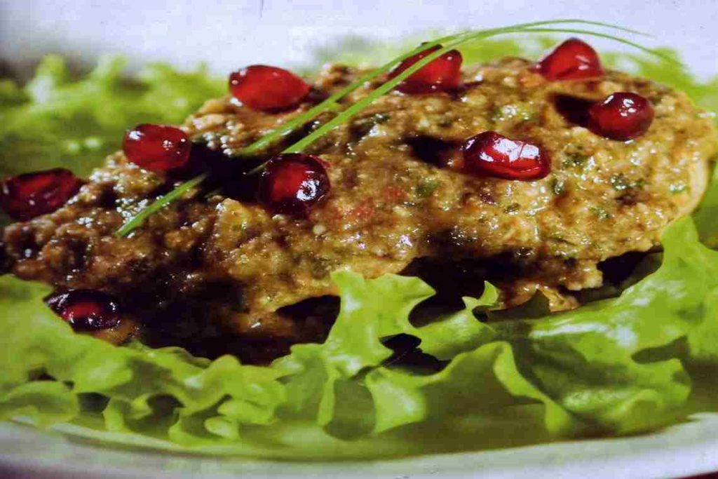 Abhazya Usulü Domatesli Piliç Yemeği