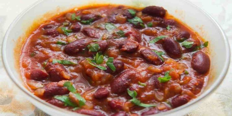 Abhazya Usulü Etli Kuru Fasulye