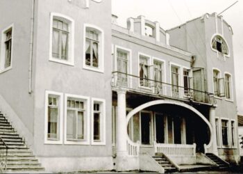 Yarbay A.S. Averkiev’in Kulübesi,