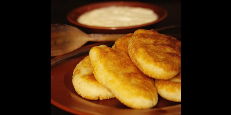 AMGİAL -mısır unundan yapılan çörekler.