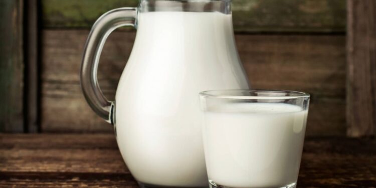 Ахарҵәыӡҩа-напиток из кислого  (КВАШЕНОГО) молока