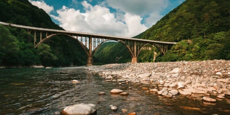 Abhazya:Gumsta nehri