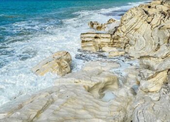 Abhazya:Beyaz Kayalar