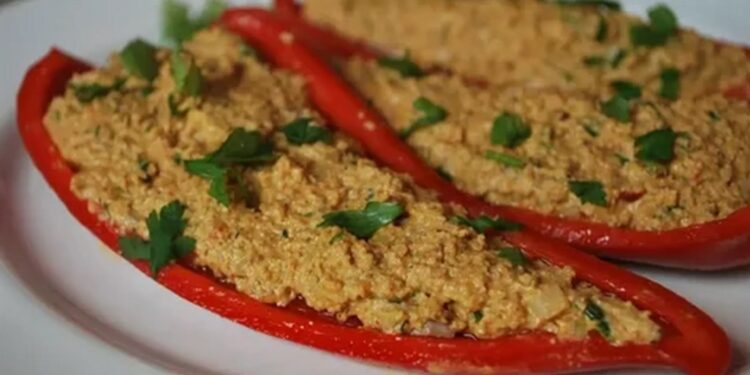 Апарпылчаҧа-маринованный перец с орехом