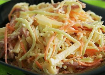 Soğanlı turp salatası