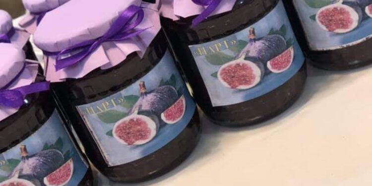 Алаҳа ацха аҿы еихаршны-инжир, вываренный в меду