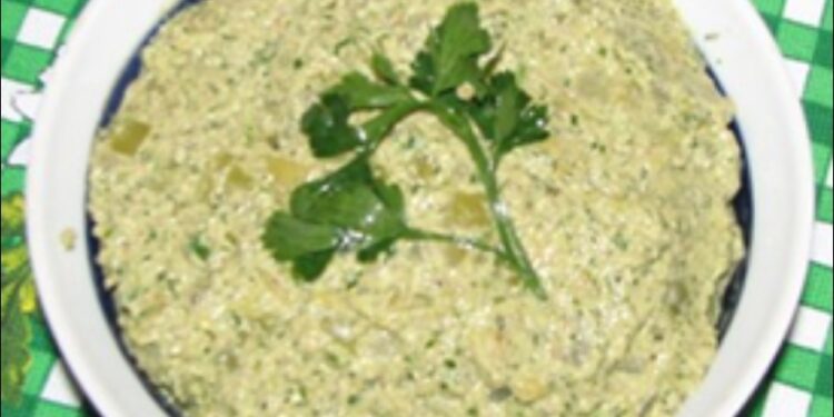 Акаҷпеи-ореховая масса