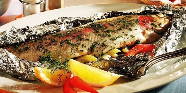 Аҧсыӡ  афольга илаҳәаны-рыба в фольге