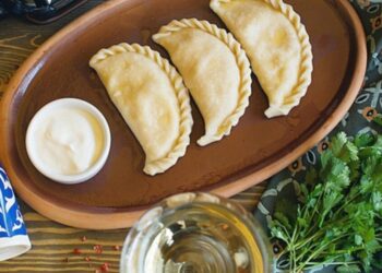 Ачаҳалажә (Ачаҳаржә) – вареники с сыром