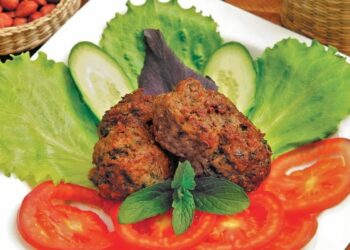 Abhaz haşlanmış sığır eti