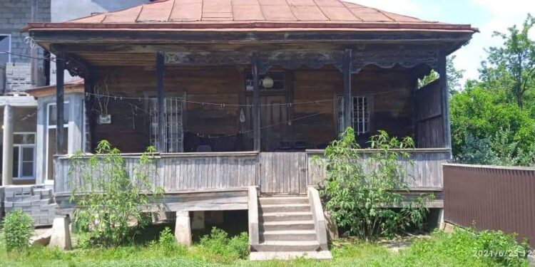 BORİS KAMKİANIN APASHA