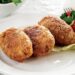 Биточки из фарша с рисом-kadınbudu köfte