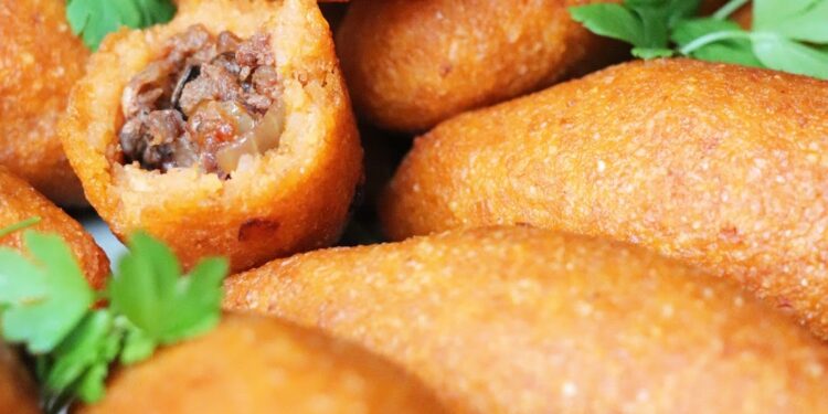 Котлеты с начинкой -içli köfte