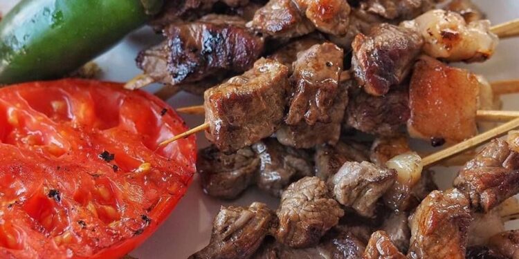 Шашлык -şiş kebap