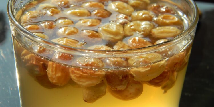 Компот из изюма-Kuru üzüm hoşafı