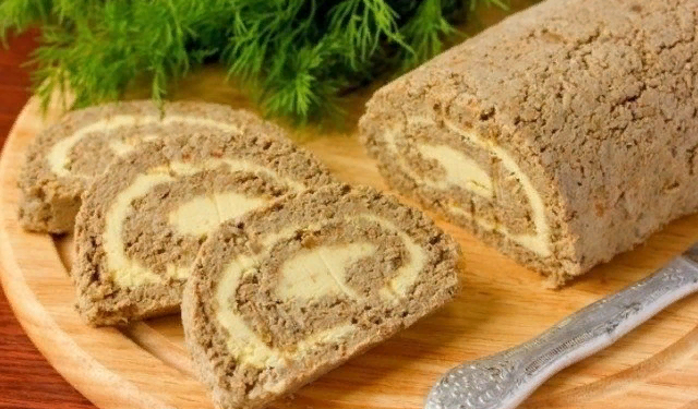 ПЕЧЁНОЧНЫЙ РУЛЕТ С МАСЛОМ