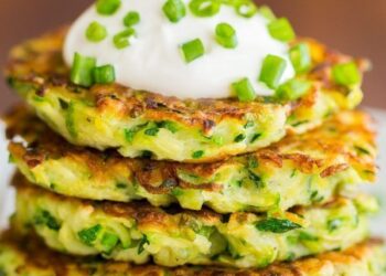 Акабачок иалхны ачаџь-оладьи из кабачков