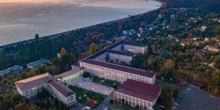 Abhaz Devlet Üniversitesi