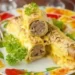 Яичные рулетики с мясной начинкой – отличный завтрак!