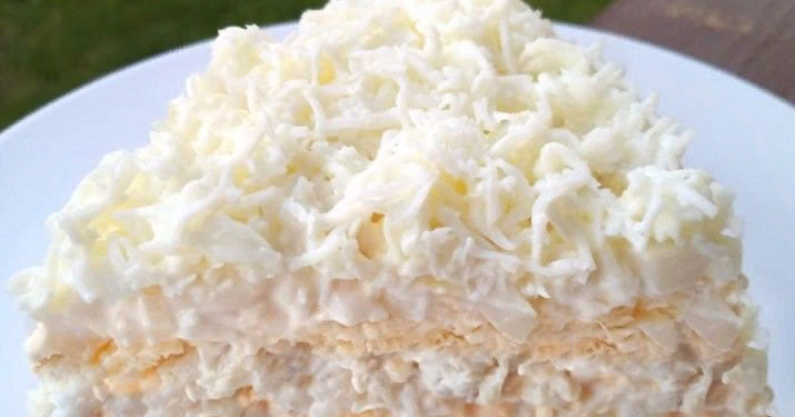 Невероятно вкусный, нежный, слоёный салат