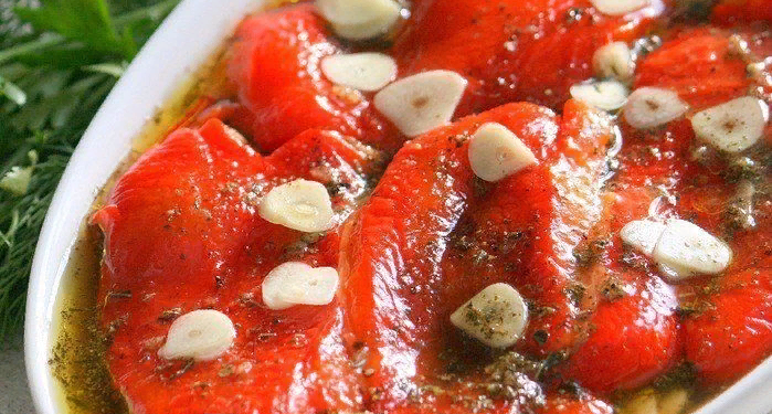 МАРИНОВАННЫE ПEЧEНЫE ПEРЦЫ-перцы