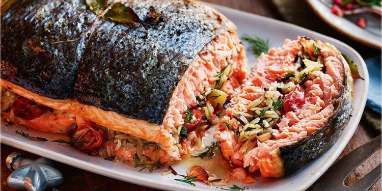 Лосось фаршированный