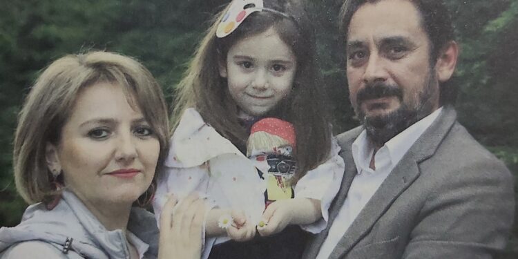 Аишье Феҭи-ифҳа  Абашҧҳа- Айше Фетиевна Абаш