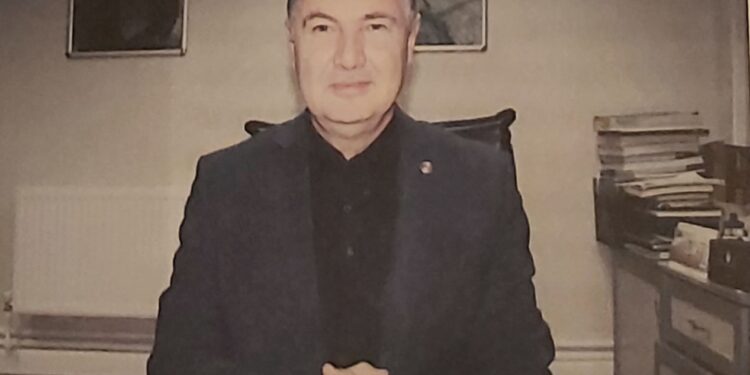 Сезаи Кәпалба- Сезаир Купалба