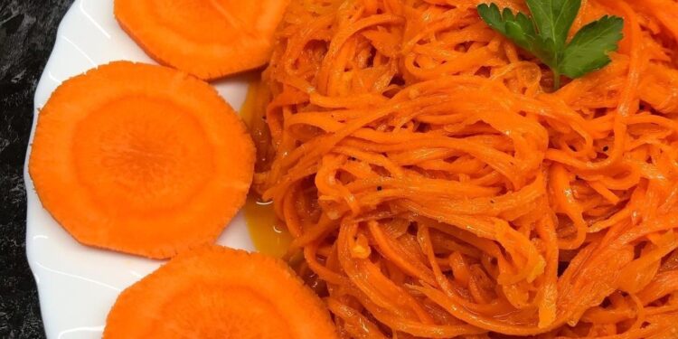 Морковка по-корейски