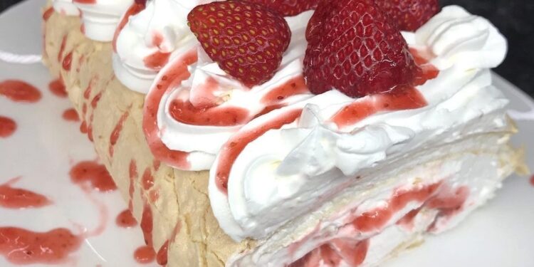 Меренговый рулет