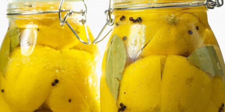 Соленые лимоны 