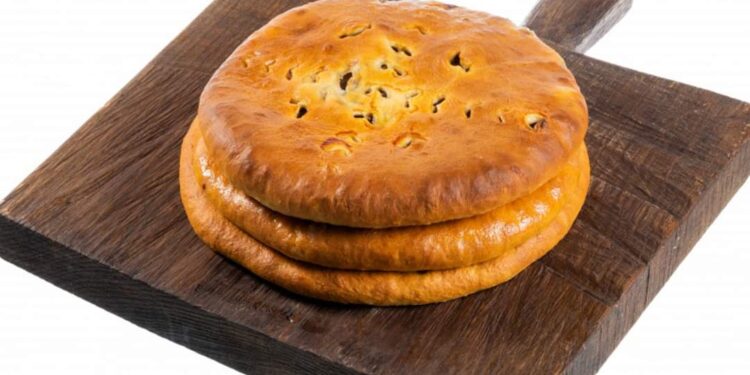Осетинский пирог с мясом фыдджин 
