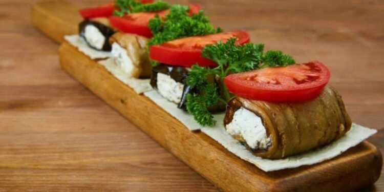 Баклажаны с надуги