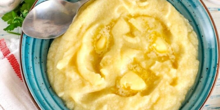 Apşvtrik – mısır unundan yapılan sütleç .