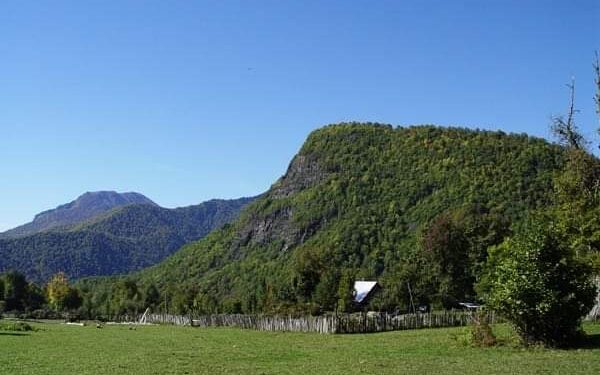 Çerkes ve Abhazların lideri İnal’ın mezarı