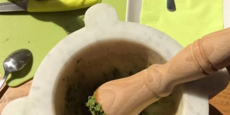 Klasik Ceneviz pesto | Eda.ru’dan adım adım tarif