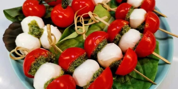 Caprese Kanepe Meze