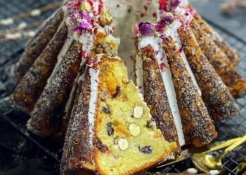 ЦАРСКИЙ ПАСХАЛЬНЫЙ КЕКС».