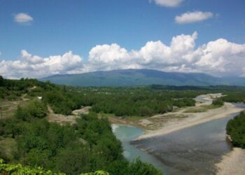 Abhazya’nın Gal bölgesinde, tarihsel açıdan önemli ve güzel bir başka olağandışı yer Atskar Tapınağı.